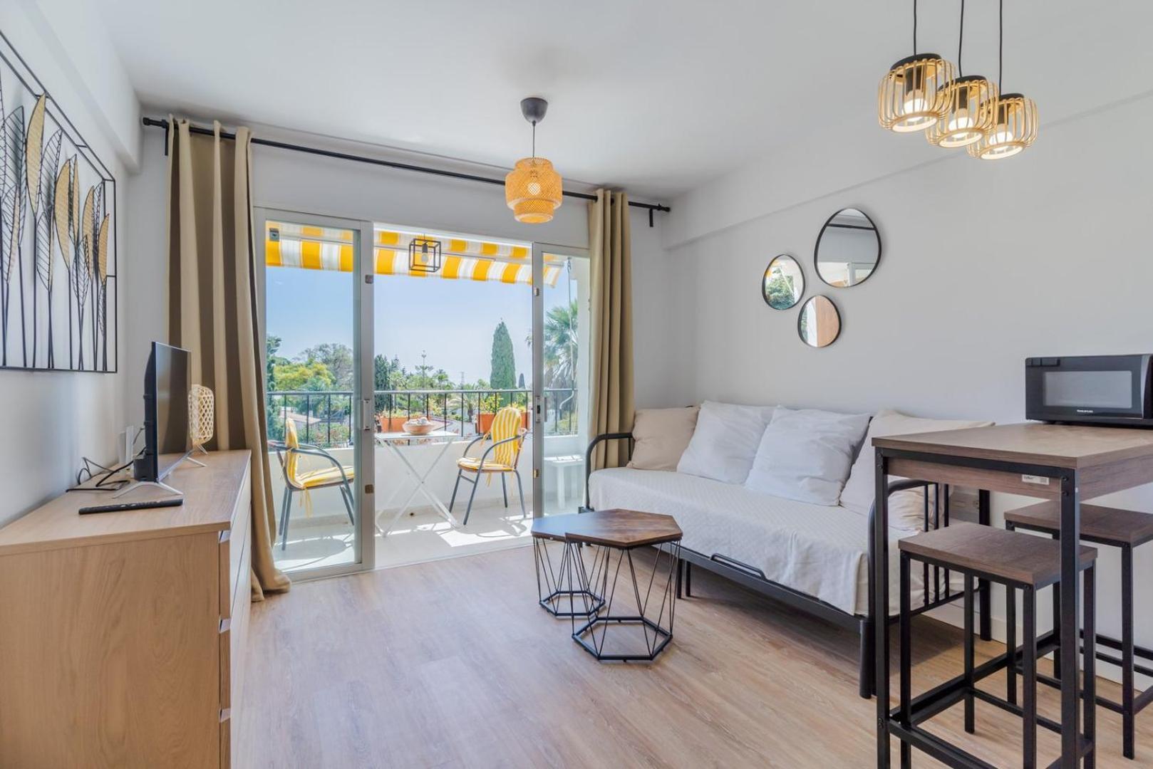 Guestready - Chasing The Sun In Malaga Marbella Exterior foto